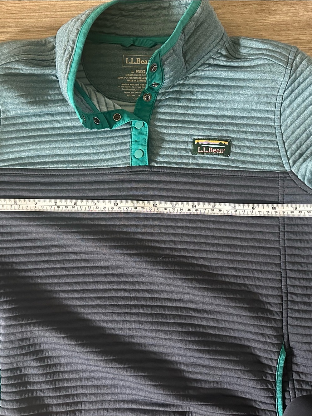 L.L. Bean color block pullover - Teal & Navy - Picture 5 of 7